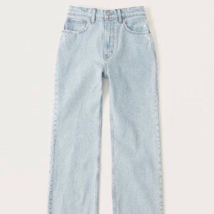 Abercrombie and Fitch - Women's Curve High Rise 90s Relaxed Jean | Size 28 | Siz
